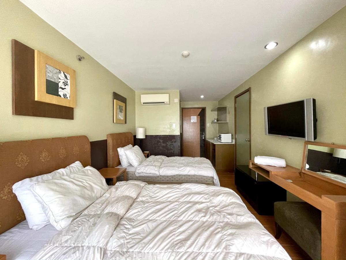 טגאיטאי One Tagaytay Place Private Residences מראה חיצוני תמונה