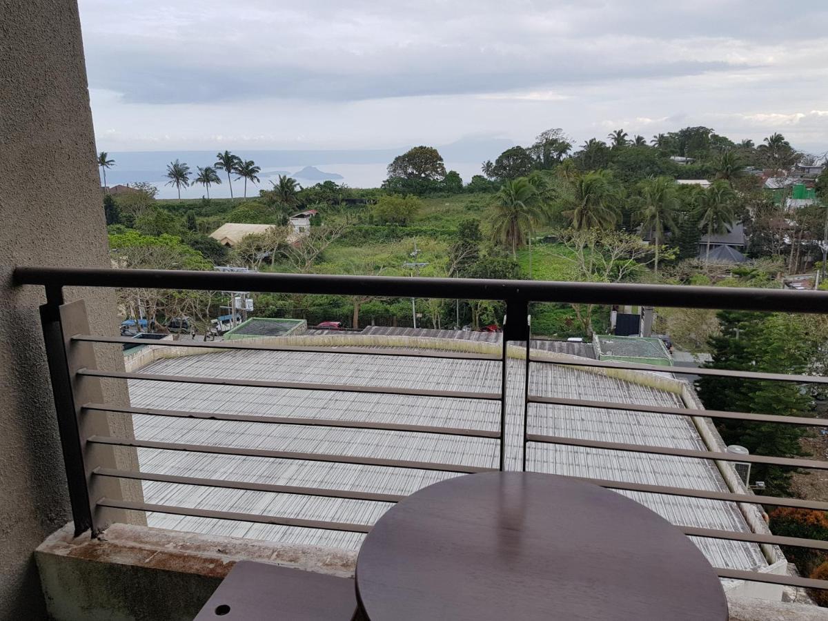 טגאיטאי One Tagaytay Place Private Residences מראה חיצוני תמונה