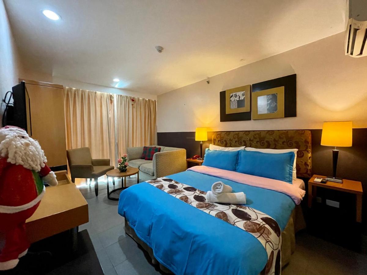 טגאיטאי One Tagaytay Place Private Residences מראה חיצוני תמונה